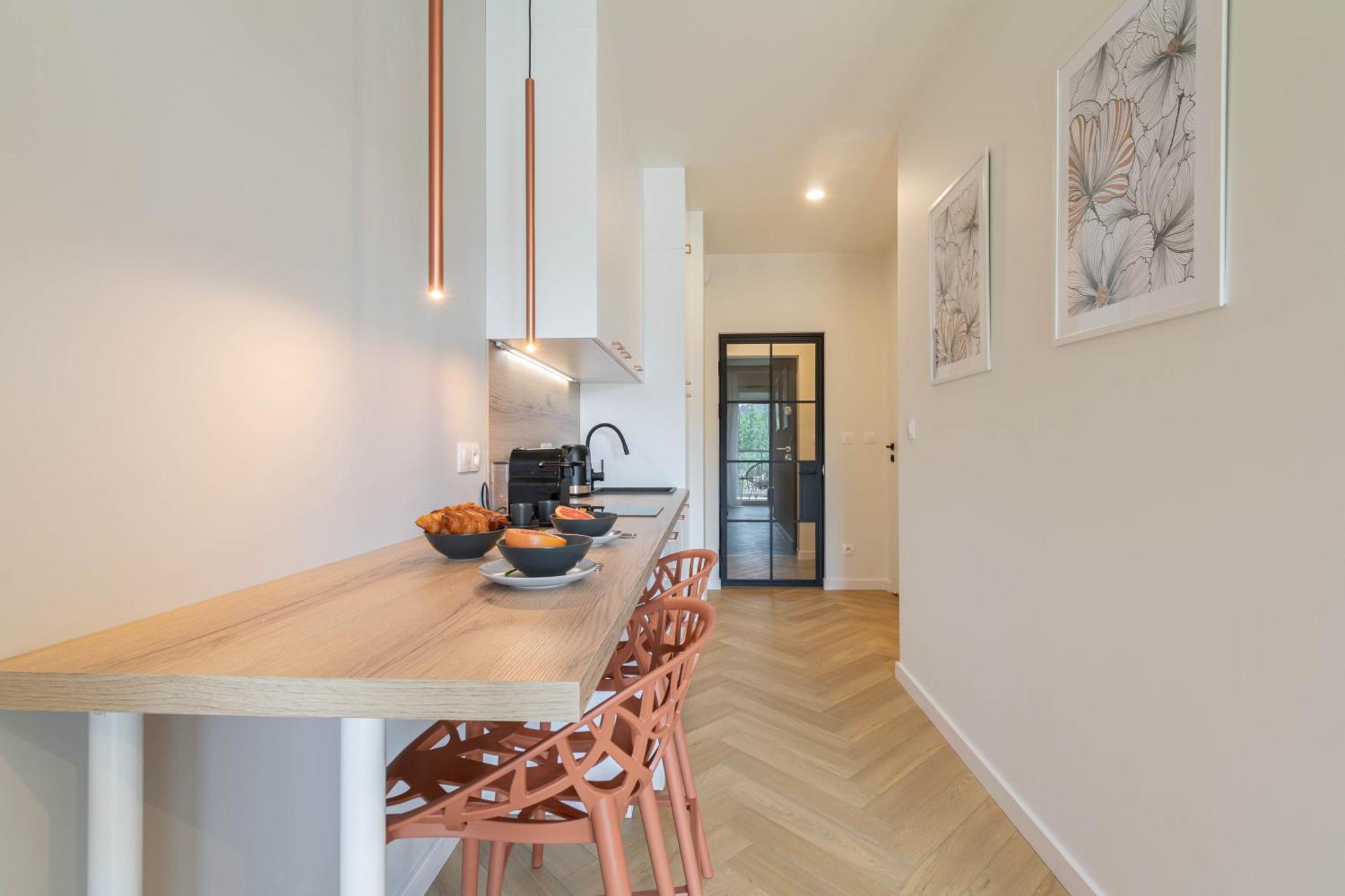 Good Mood Francuska Retreat - Free Parking - Self Check-In Apartment คาโตวีตเซ ภายนอก รูปภาพ